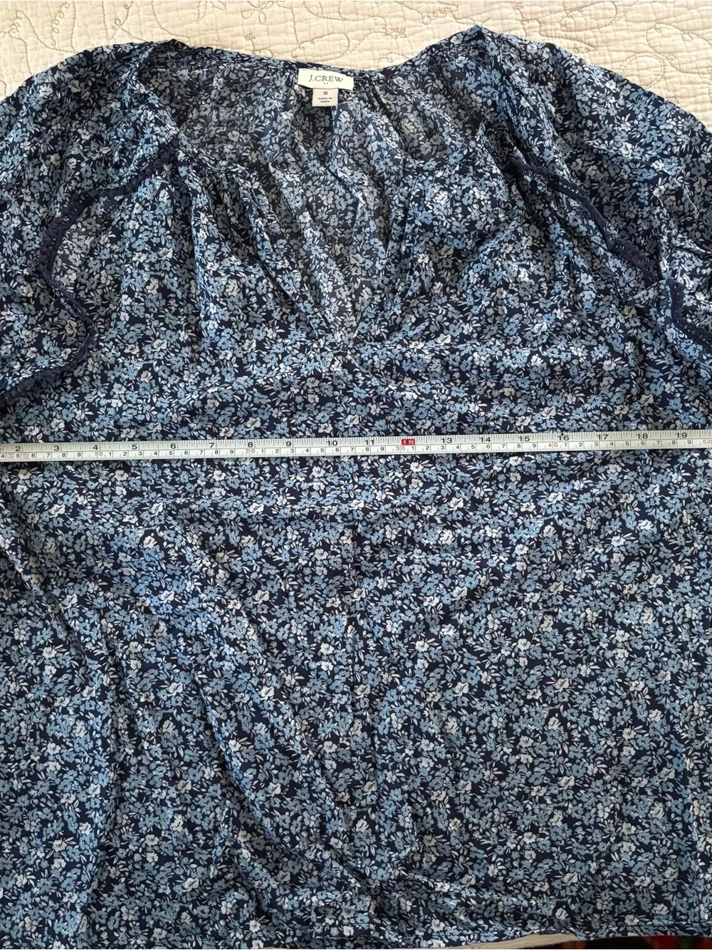 J. Crew Blue Floral V-Neck Long Sleeve Blouse JCREW 100% cotton blue floral top